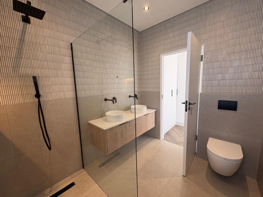 4 Bedroom Property for Sale in Sandown Western Cape